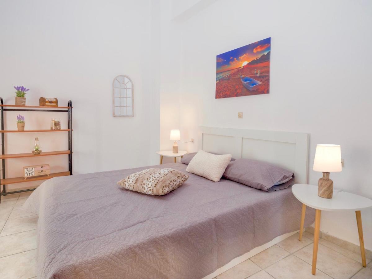 Fam Central Apt Ираклион Экстерьер фото