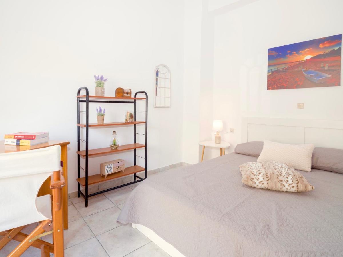 Fam Central Apt Ираклион Экстерьер фото